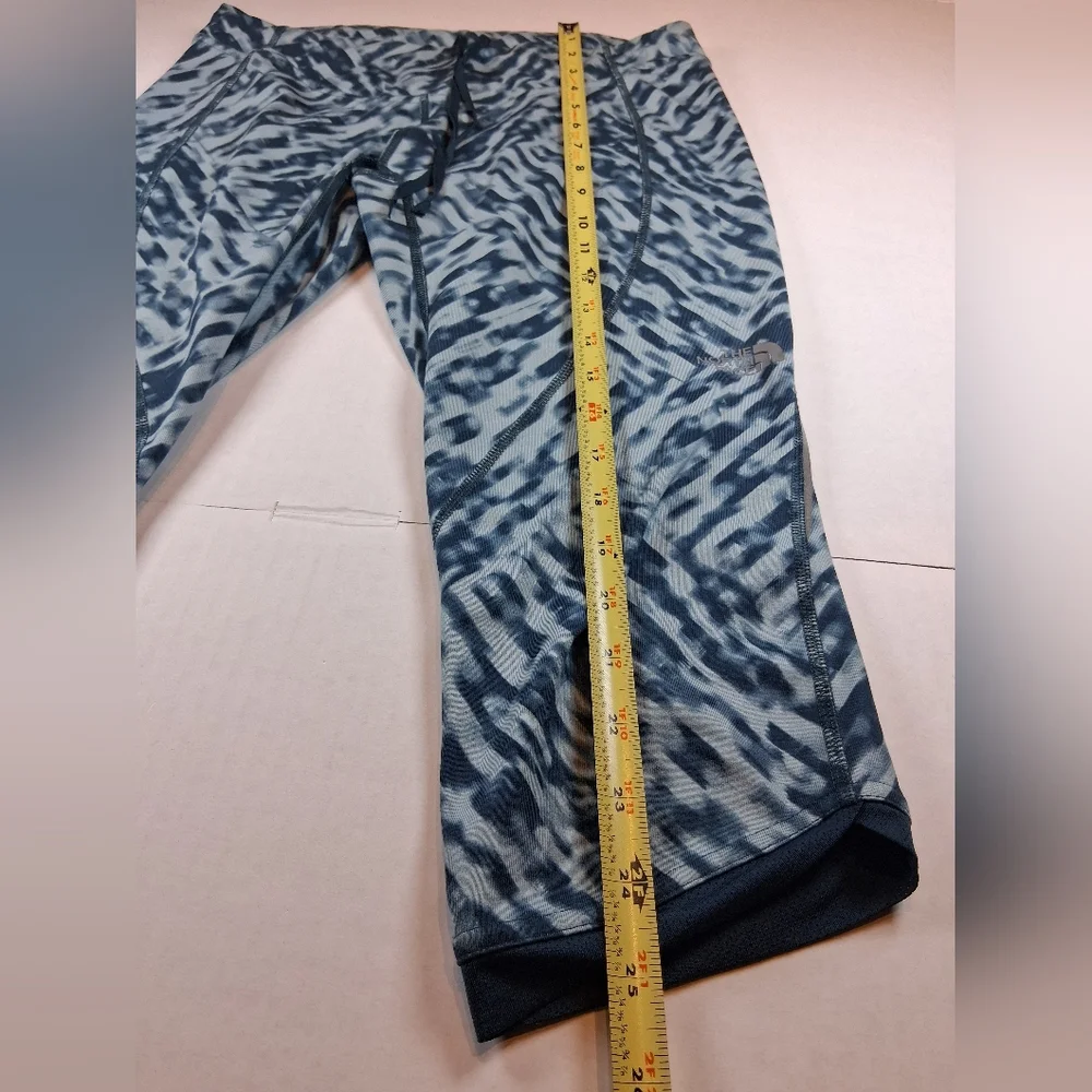 The North Face Crop Leggings Size Medium - Picture 7 of 9